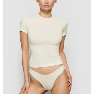 Skims short sleeve bone